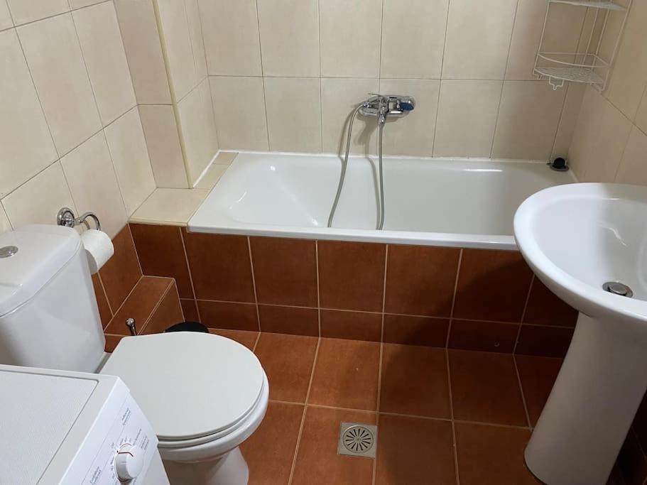 Raise Mirivili Serviced Apartment 알렉산드로폴리스 외부 사진